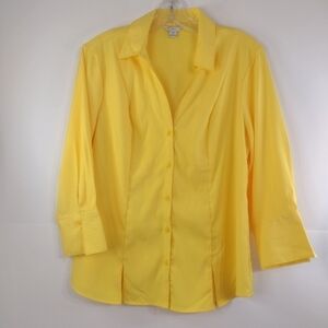 C Est.1946. Women's blouse size (M)